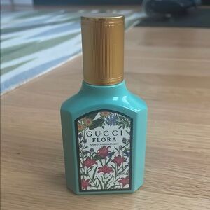 Gucci Flora Jasmine